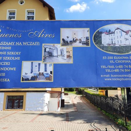 Bed and Breakfast Osrodek Wypoczynkowy Buenos Aires Кудова-Здруй Экстерьер фото