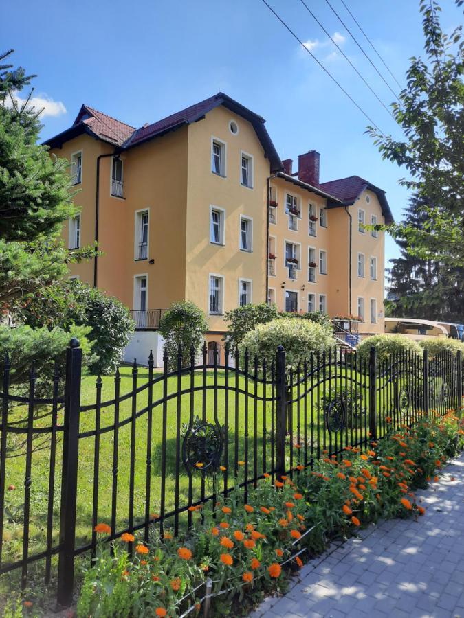 Bed and Breakfast Osrodek Wypoczynkowy Buenos Aires Кудова-Здруй Экстерьер фото