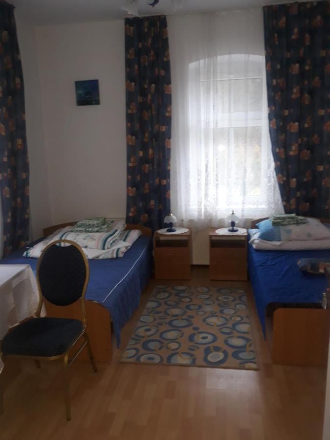 Bed and Breakfast Osrodek Wypoczynkowy Buenos Aires Кудова-Здруй Экстерьер фото